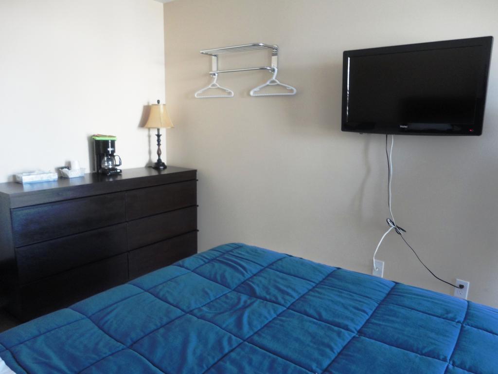 Stratford Motel Γουάιτχορς Εξωτερικό φωτογραφία