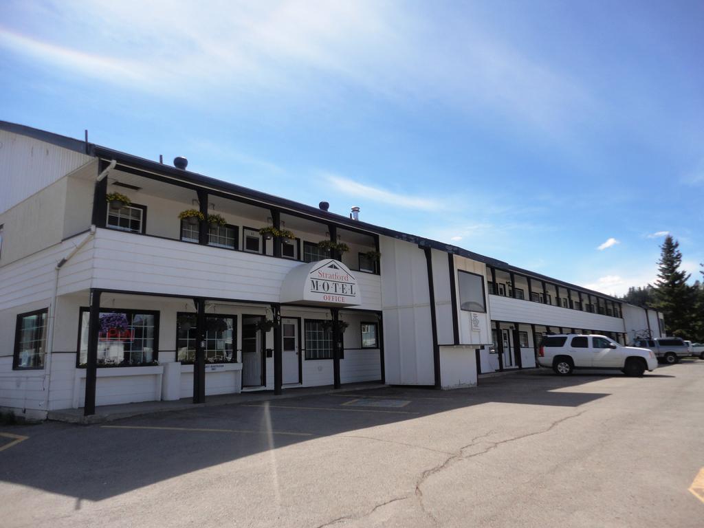 Stratford Motel Γουάιτχορς Εξωτερικό φωτογραφία