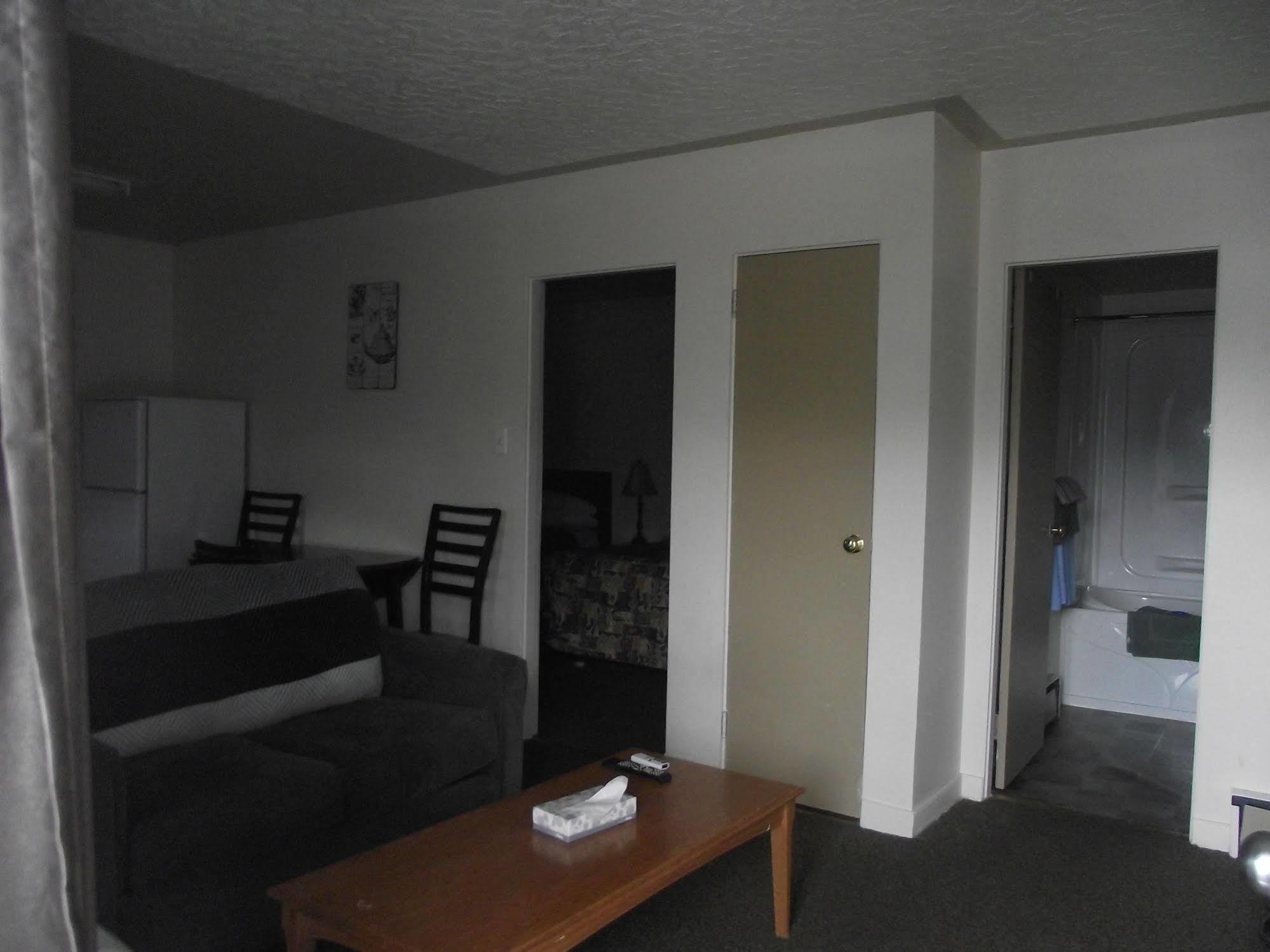 Stratford Motel Γουάιτχορς Εξωτερικό φωτογραφία