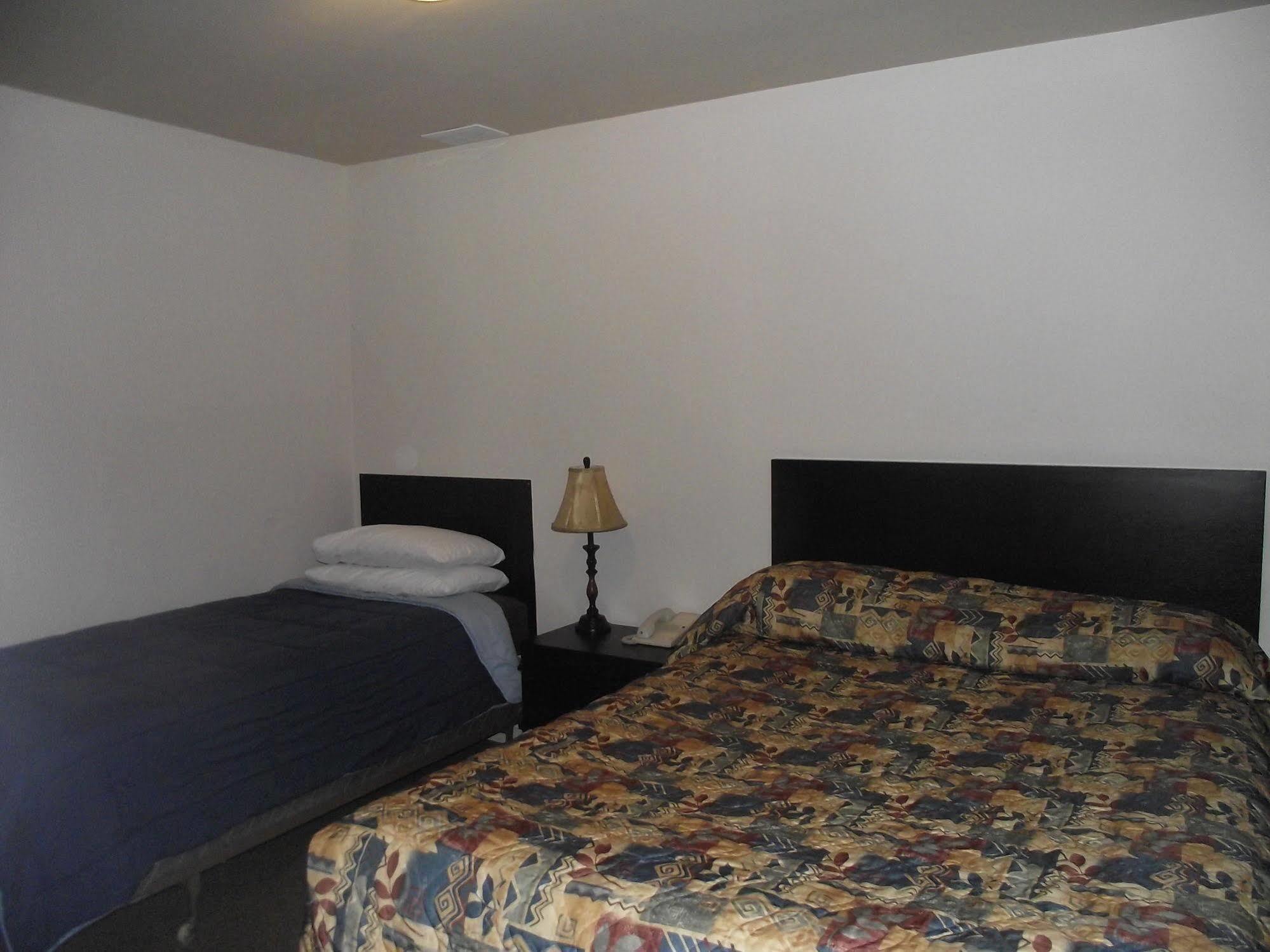 Stratford Motel Γουάιτχορς Εξωτερικό φωτογραφία