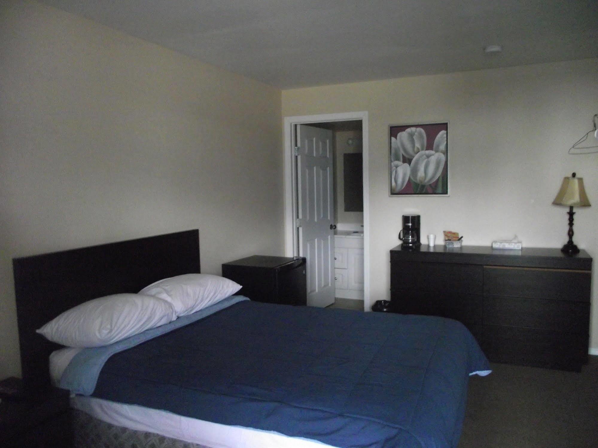 Stratford Motel Γουάιτχορς Εξωτερικό φωτογραφία